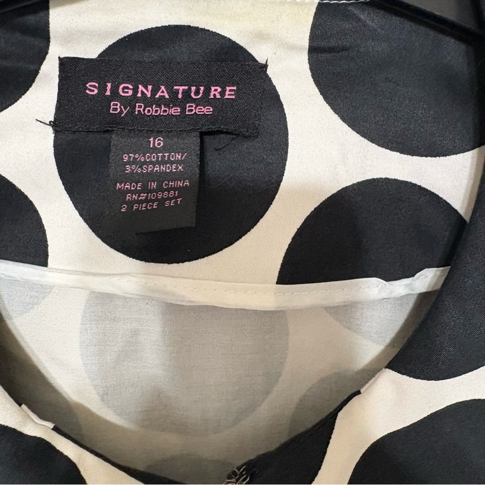 Signature by Robbie Bee black and white polka dot cropped blazer jacket - Picture 4 of 8